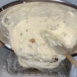 semifreddo-all-amaretto-composto-nello-stampo