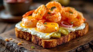 Tartine con salmone pronte