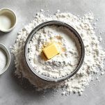 Panetto liscio sul piano