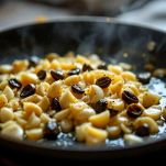 Aglio e acciughe in padella