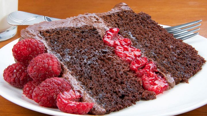 Torta al cioccolato e lamponi