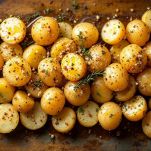 Teglia pronta per essere infornata