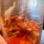 pasta-pomodori-secchi-e-tonno-preparazione-sugo