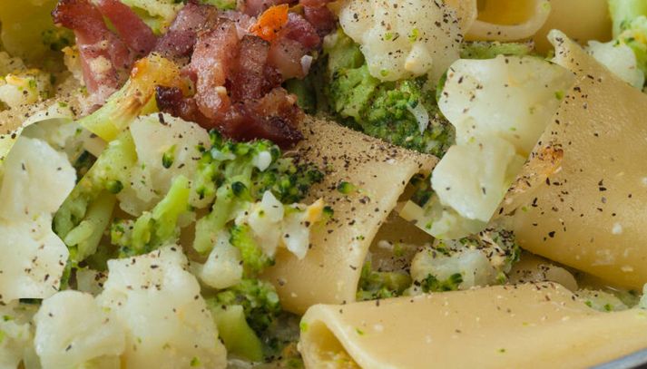 Pasta cavolfiore e pancetta