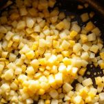 Carne con cipolla e maggiorana