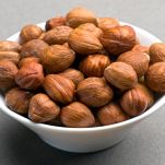 baci-di-dama-alle-nocciole-nocciole-tostate