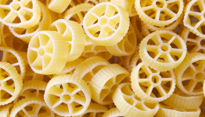 Particolare tipo di pasta a forma di ruota