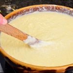 polenta-con-tartufo-preparazione-fonduta