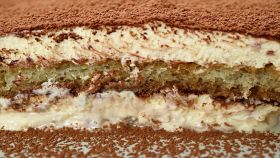 Primo piano di gustoso tiramisu