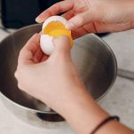 torta-salata-broccoli-e-patate-preparo-crema-uova