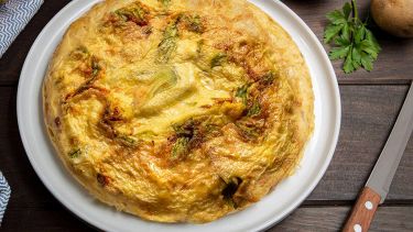 Frittata con fiori di zucca e patate