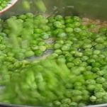 orzotto-con-verdure-aggiunta-piselli