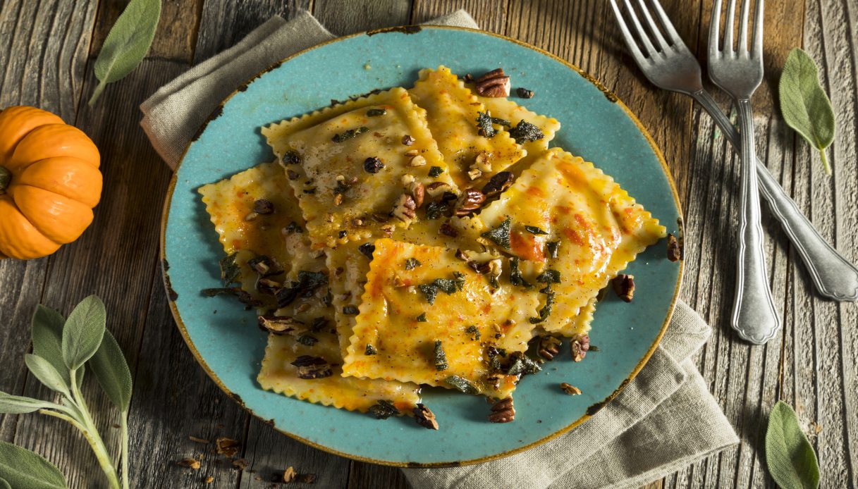 Ravioli di zucca e ricotta