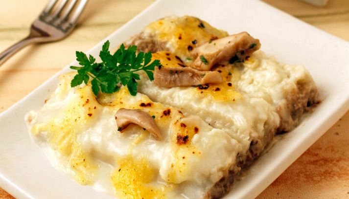 Cannelloni salsiccia e funghi