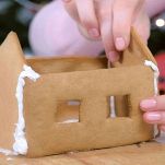 casetta-di-natale-assemblaggio-pareti