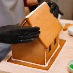 casetta-di-natale-assemblaggio-tetto