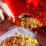 cheesecake-ketogenica-base-biscotti