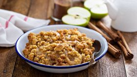 crumble-pandoro-e-mele