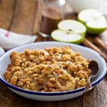 crumble-pandoro-e-mele