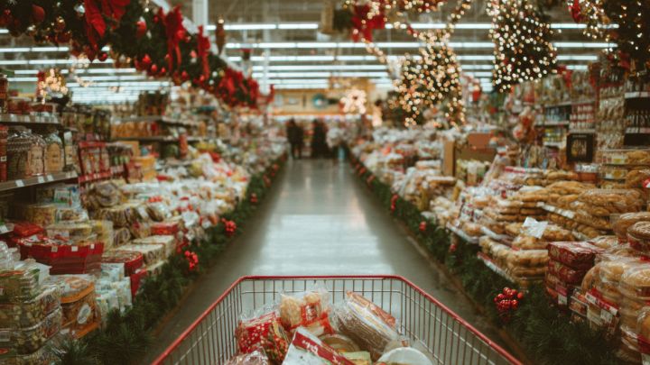 C'è un modo per evitare gli eccessi a Natale: riguarda la spesa