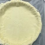 torta-salata-pancetta-e-scamorza-preparare-sfoglia