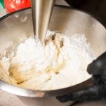 zuccotto-savoiardi-e-crema-preparazione-crema