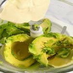 mousse-salmone-avocado-nel-mixer
