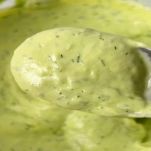 mousse-salvome-avocado-preparazione-bucchieri