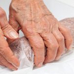 polpettone-al-cartoccio-chiusura-impasto