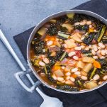 zuppa-di-cavolo-nero-e-cannellini-fine-cottura
