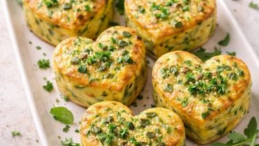 Eccole: anche le uova diventano romantiche a San Valentino