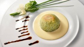 Si scioglie sulla lingua, lasciando una traccia sapida e duratura