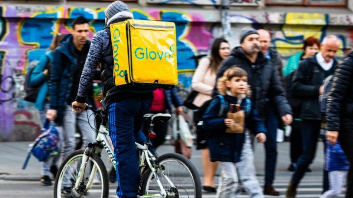 Delivery a scuola, cosa sta succedendo e perché è polemica