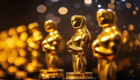 Statuette dorate del premio Oscar