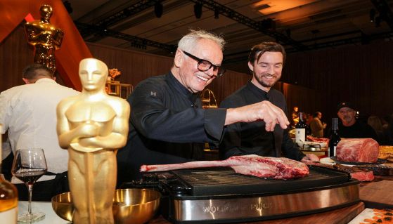 Wolfgang Puck cucina alla notte degli Oscar