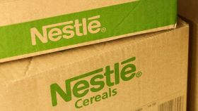 Scatoloni di prodotti Nestlè