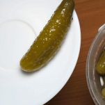 Tagliare cetriolini
