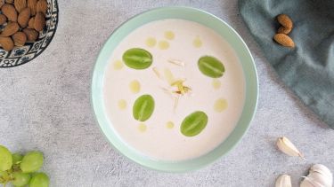Eccola: è la zuppa fredda spagnola che incuriosisce tutti