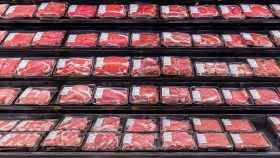 Il banco carne fresca confezionata al supermercato