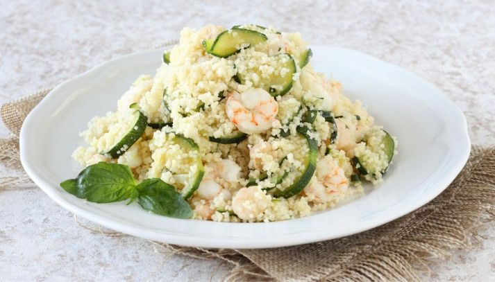 Cous cous zucchine e gamberetti