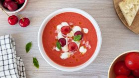 Questo frutto cambia il "solito" gazpacho, con una nota agrodolce