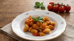 Gnocchi di quinoa con pomodorini e basilico