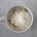 Ingredienti nella ciotola