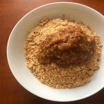Ingredienti tritati per biscotti senza farina