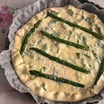 Quiche agli asparagi cruda da infornare