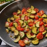 spaghetti-al-cartoccio-con-zucchine-step-2.jpeg