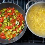 spaghetti-al-cartoccio-con-zucchine-step-3.jpeg