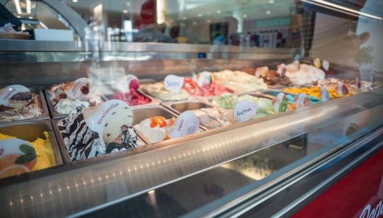 Banco gelati di gelateria artigianale