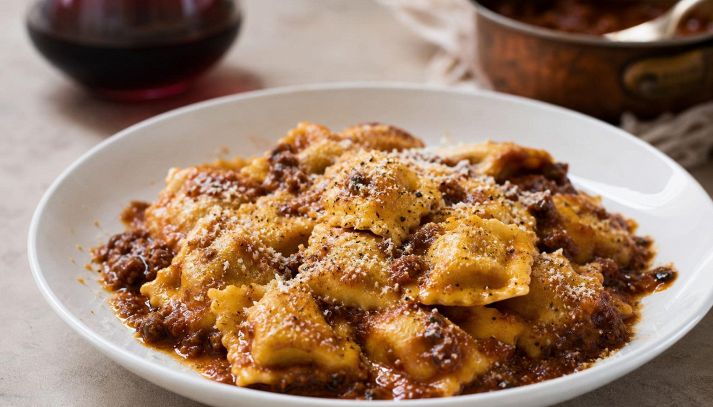 Agnolotti al sugo di brasato