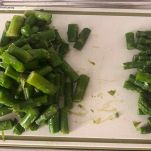 Asparagi crudi tagliati